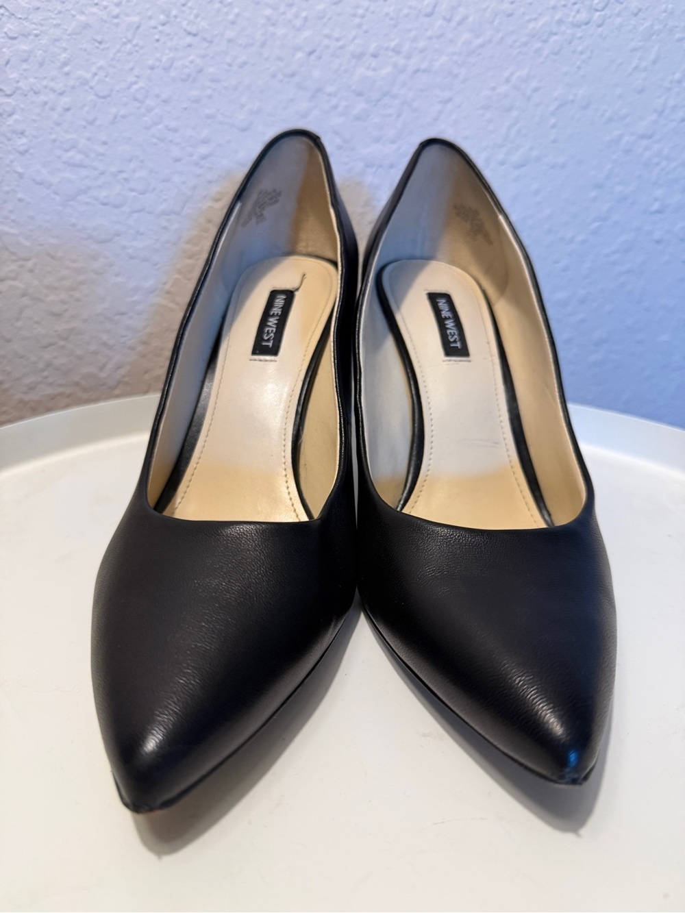 Nine West Black Pointed Toe Leather Pumps